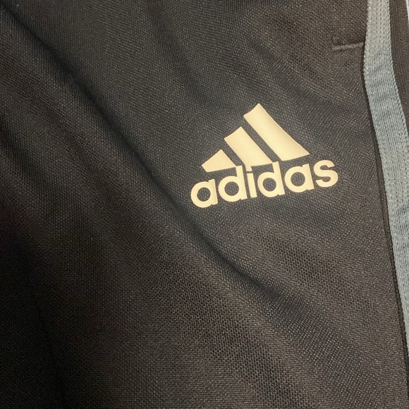 Adidas climacool  joggers - Picture 2 of 9